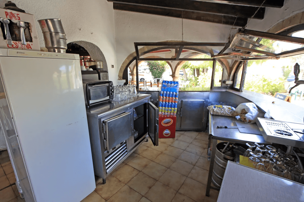Brasserie-restaurant for sale in Vergel