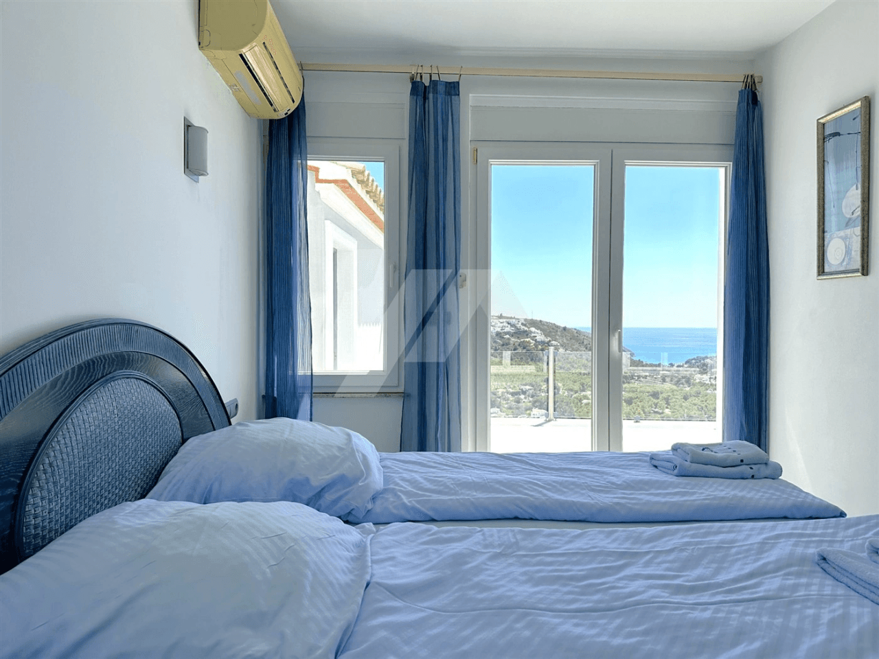 Panoramic sea view villa for sale in Moraira, Costa Blanca.