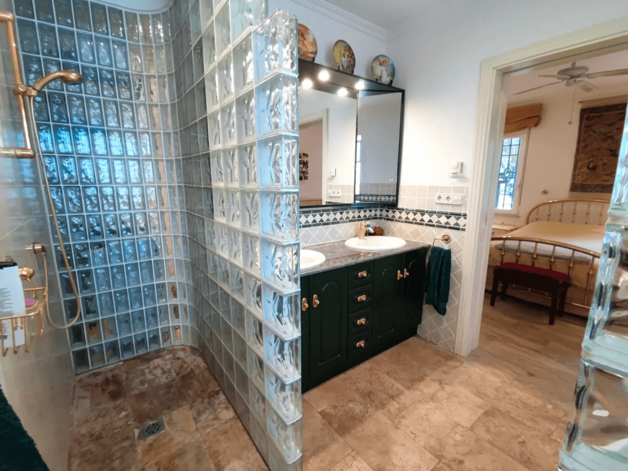 Country Villa with 4/6 bedrooms, pool, Els Poblets