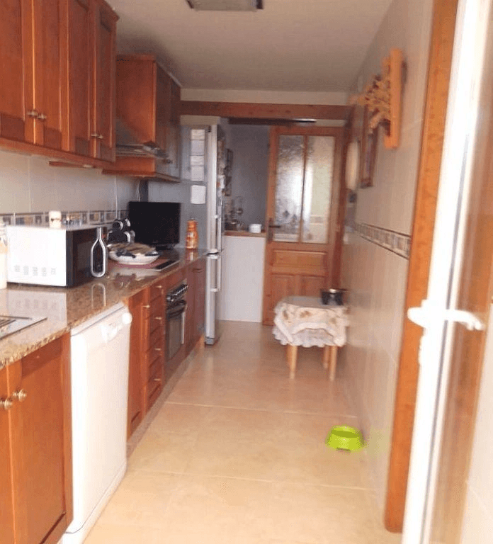 Chalet-villa for sale in The Verger