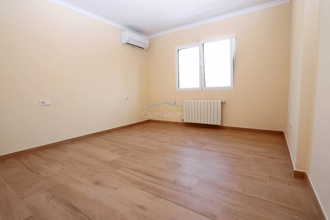 Chalet in Sale in Pedreguer