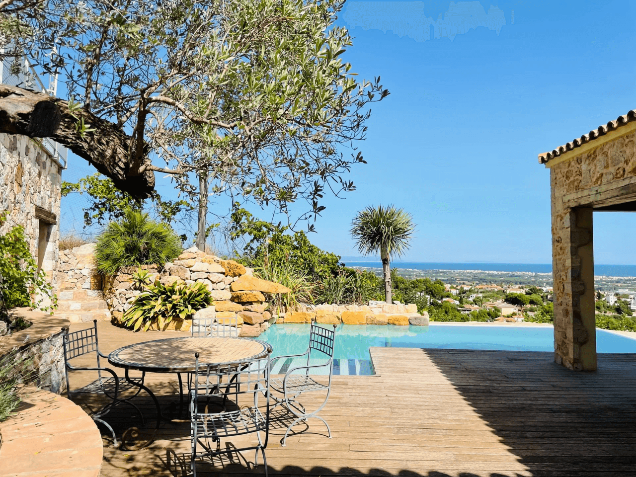 Denia. Luxury villa with wonderful sea views, for sale
