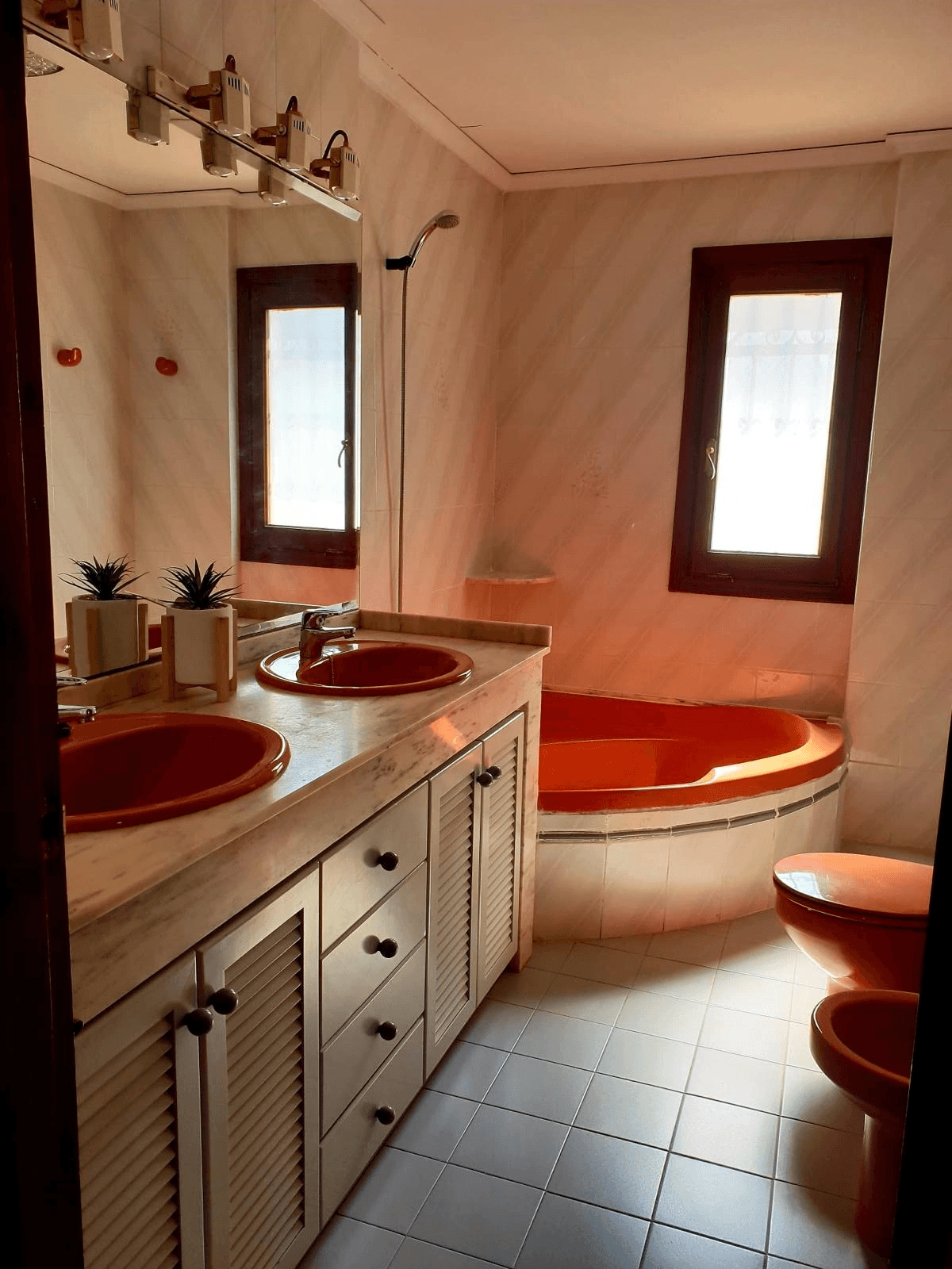 FOUR-BEDROOM HOUSE IN DENIA, MONTGO