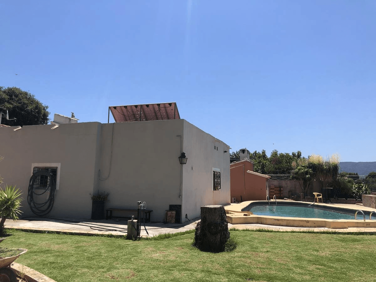 Ondara. Spacious cottage with swimming pool for sale