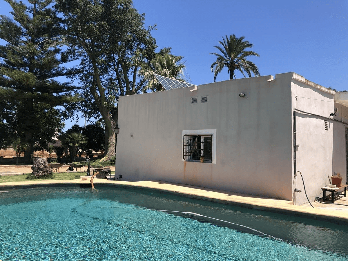 Ondara. Spacious cottage with swimming pool for sale