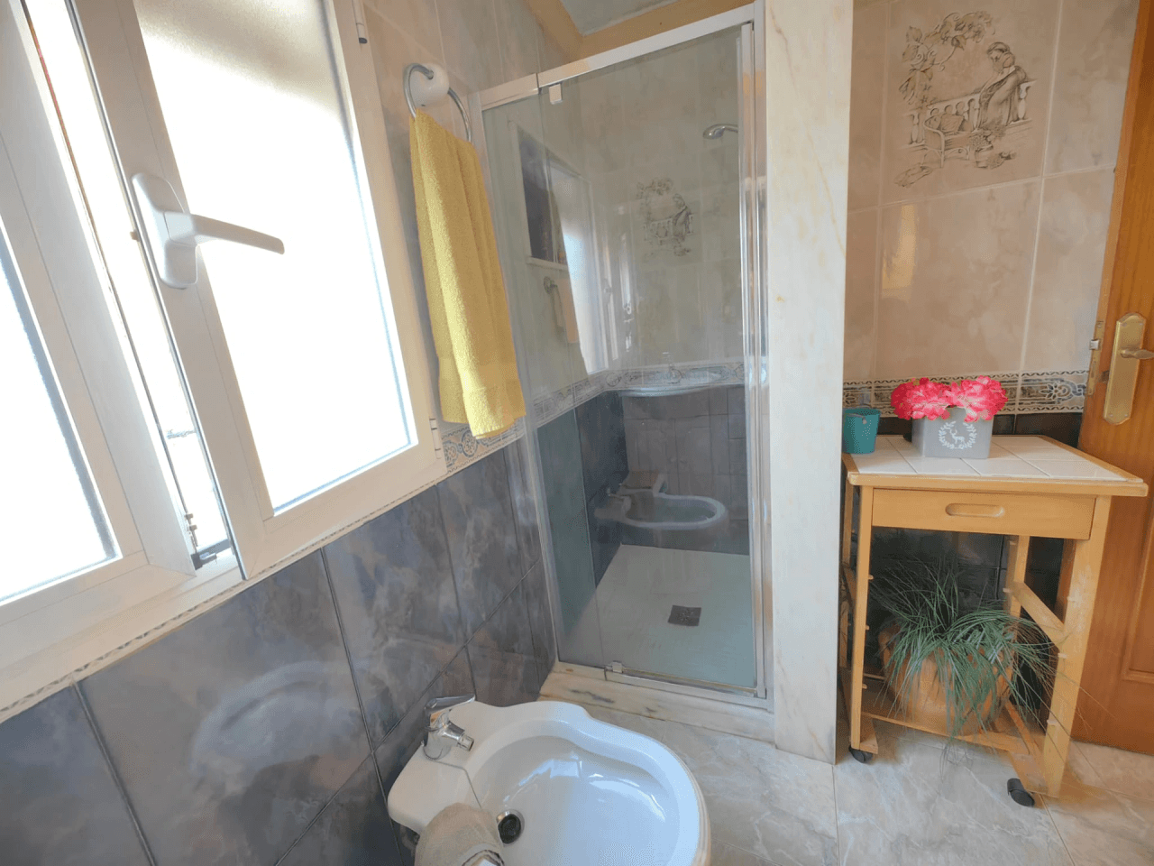 VILLAGE HOUSE IN PUERTO AREA, DENIA