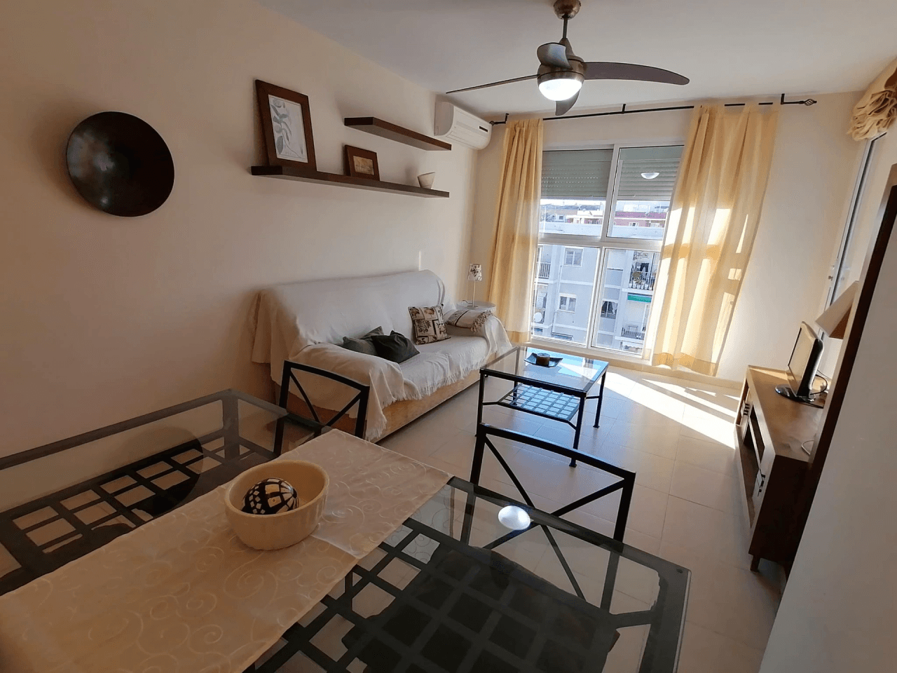 Annual rental in the center of Denia