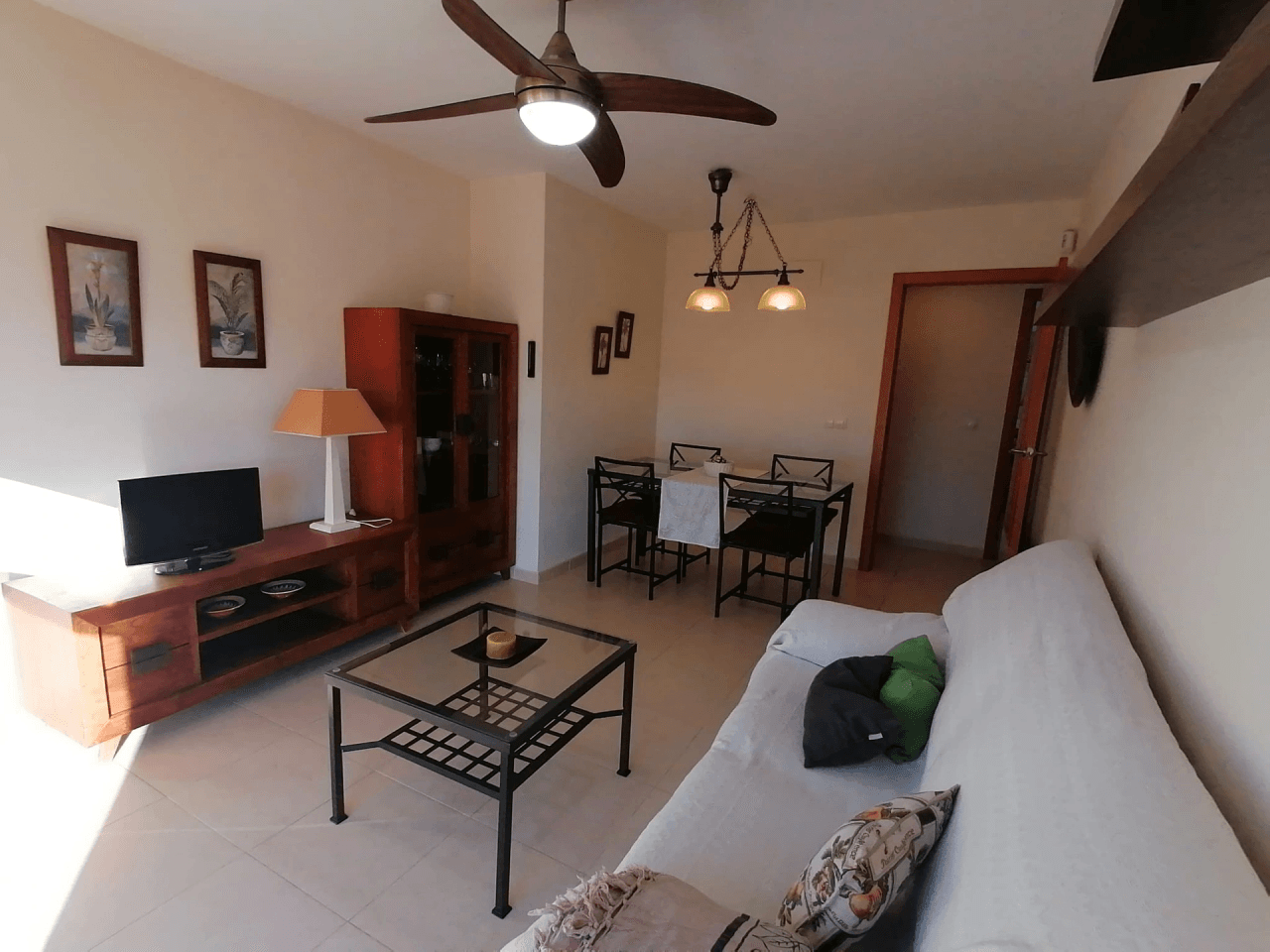 Annual rental in the center of Denia