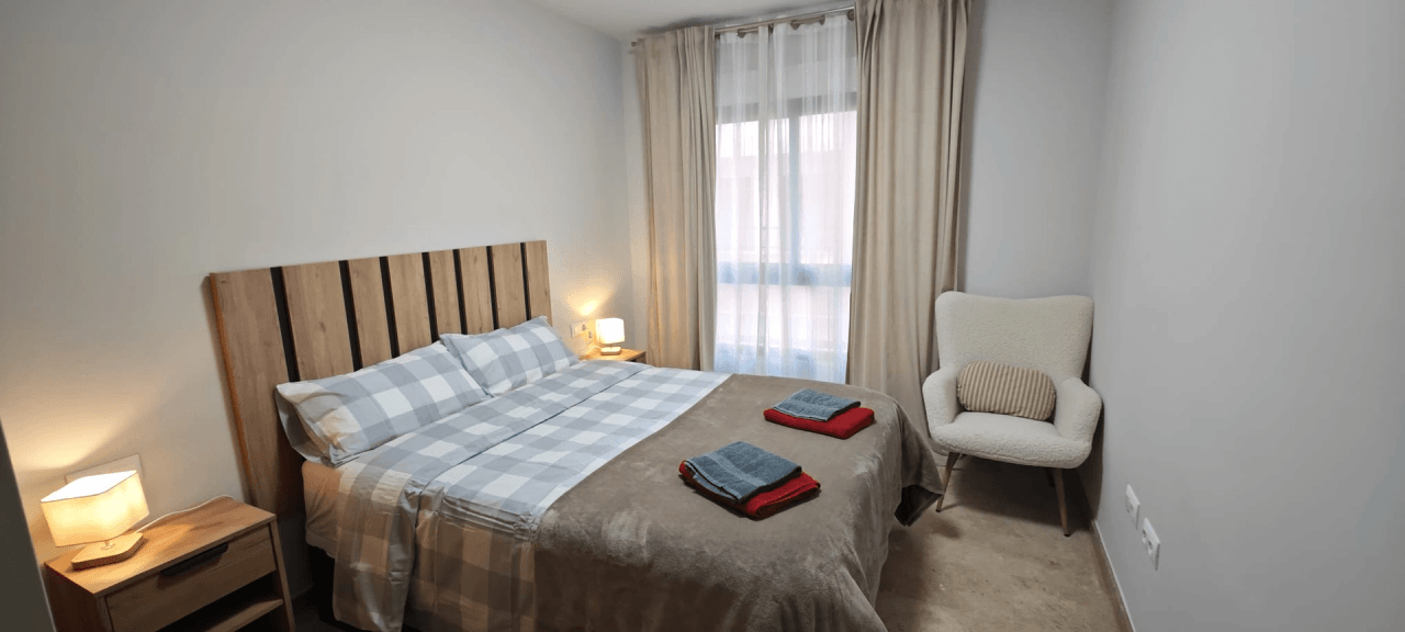 APARTMENT READY TO MOVE IN NEAR THE PORT AND CENTER OF DENIA