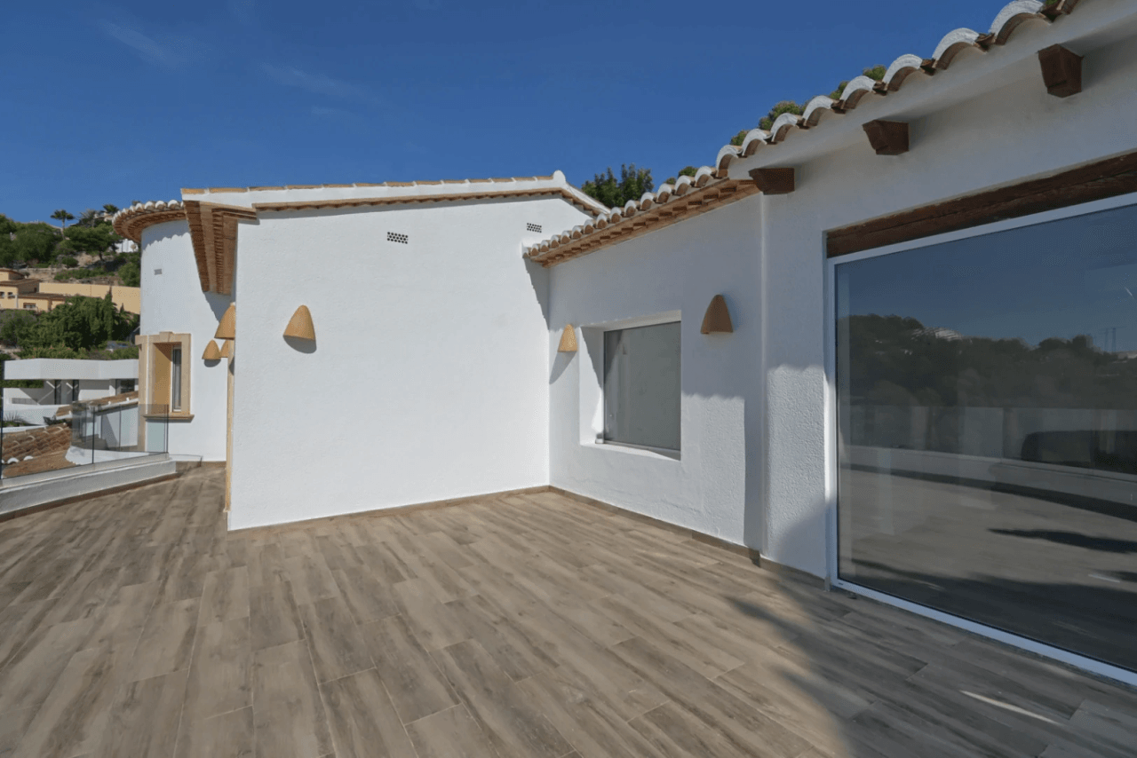 . TWO VILLAS + GUEST APARTMENT . MORAIRA. SEA VIEWS