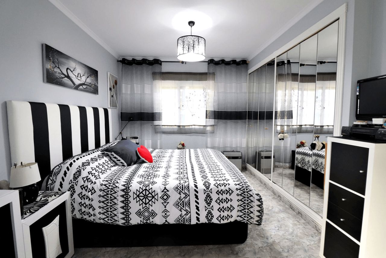 Villa for sale in Els Poblets