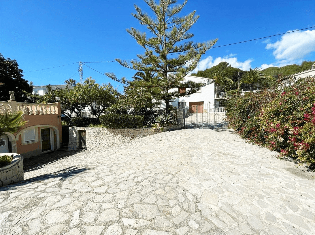 Villa for sale in Benissa