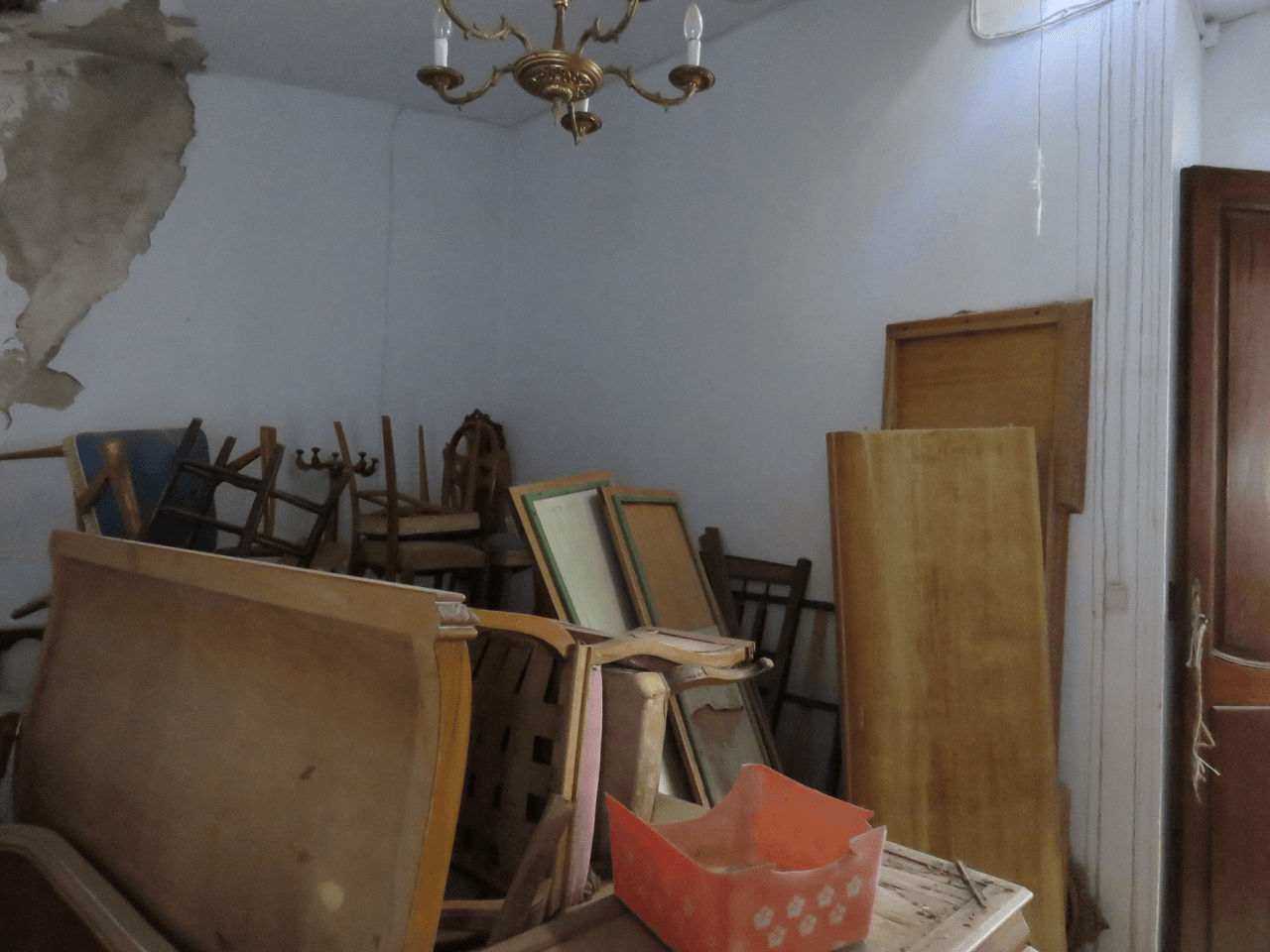 Village house to reform in El Verger.