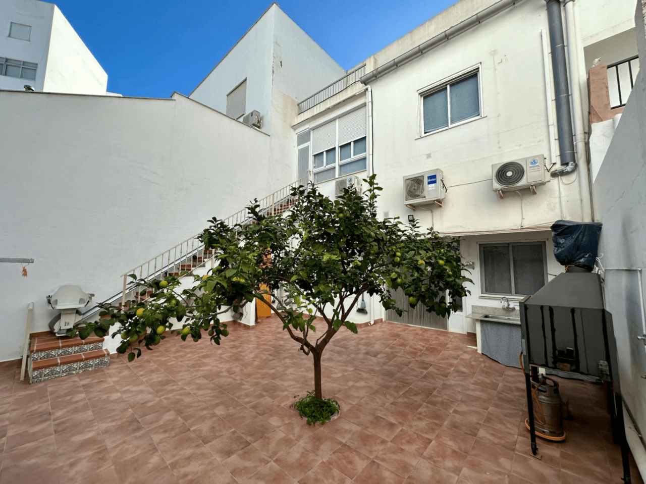 Town house for sale in Pego
