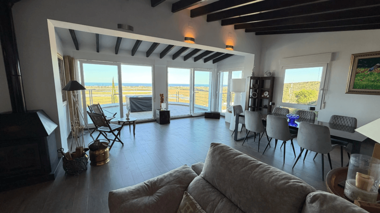 Villa with views in Monte Pego