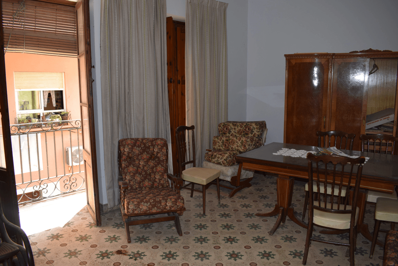 Village house for sale in Dénia