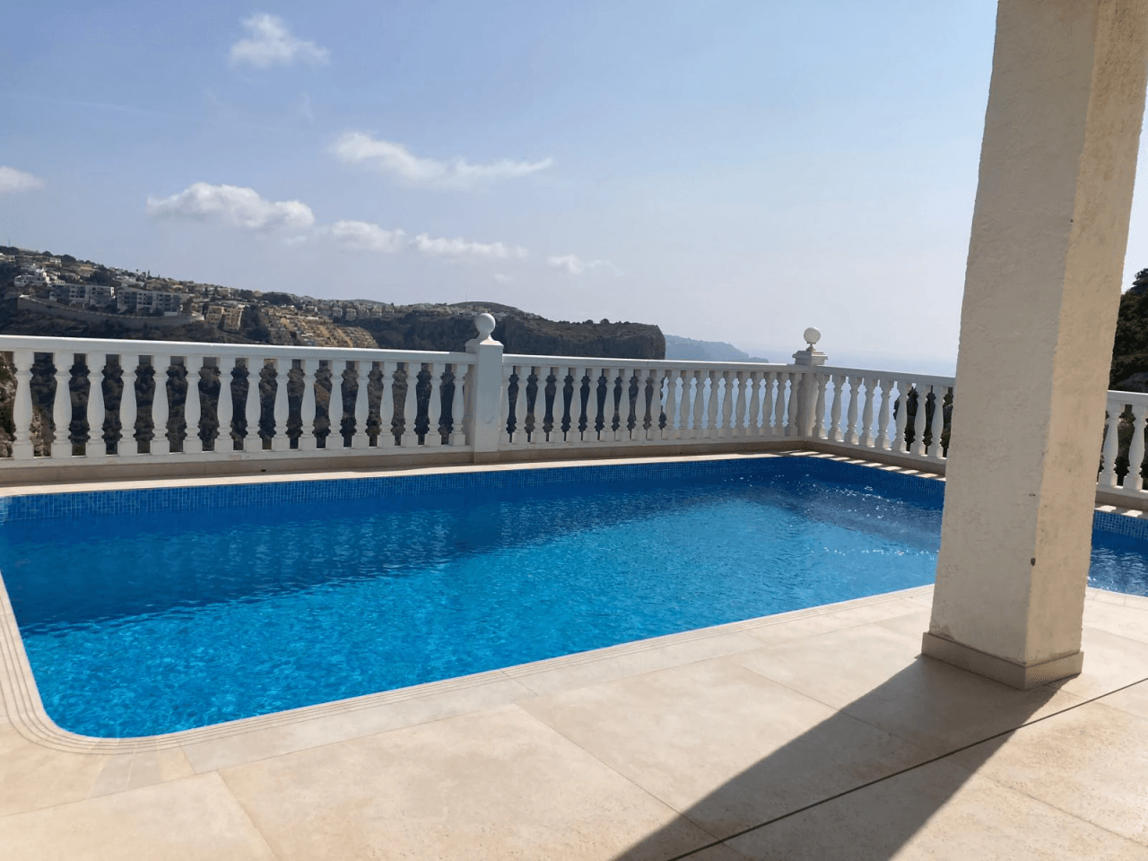 Great modern villa in Benitaxell