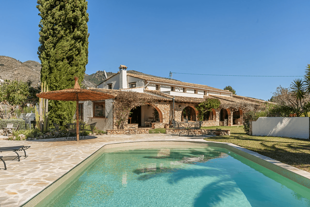 Finca for sale in Jalon