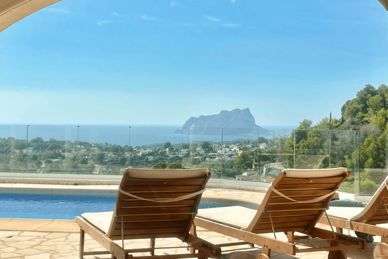 DEUX VILLAS + APPARTEMENT D'INVITÉS. MORAIRA. VUES SUR LA MER