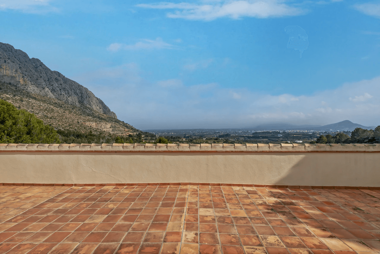 Villa for sale in Beniarbeig
