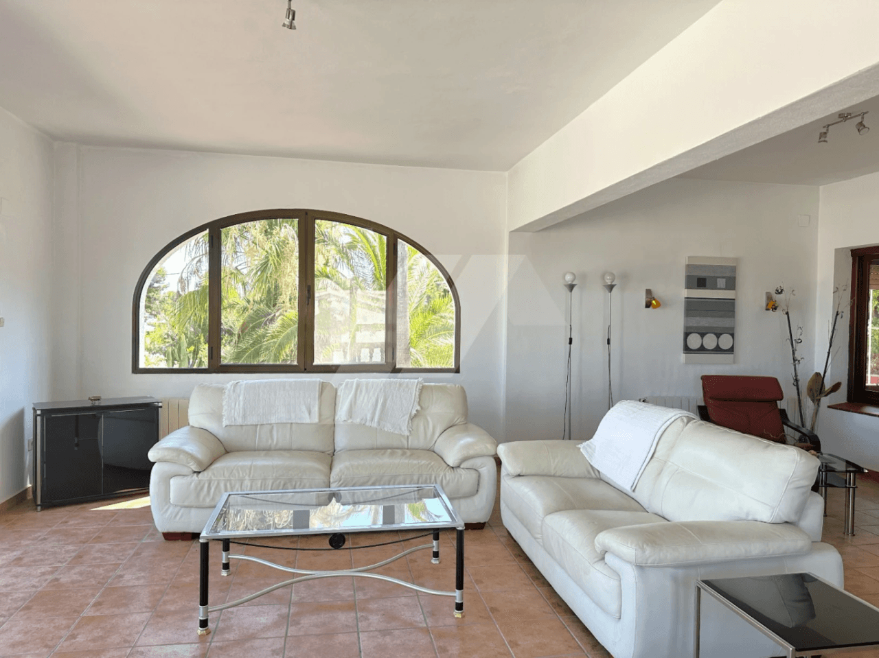 Villa for sale in Moraira with spectacular sea views.