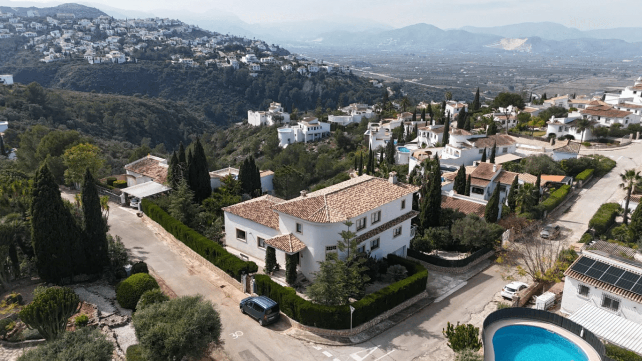 Villa te verkoop in Pego