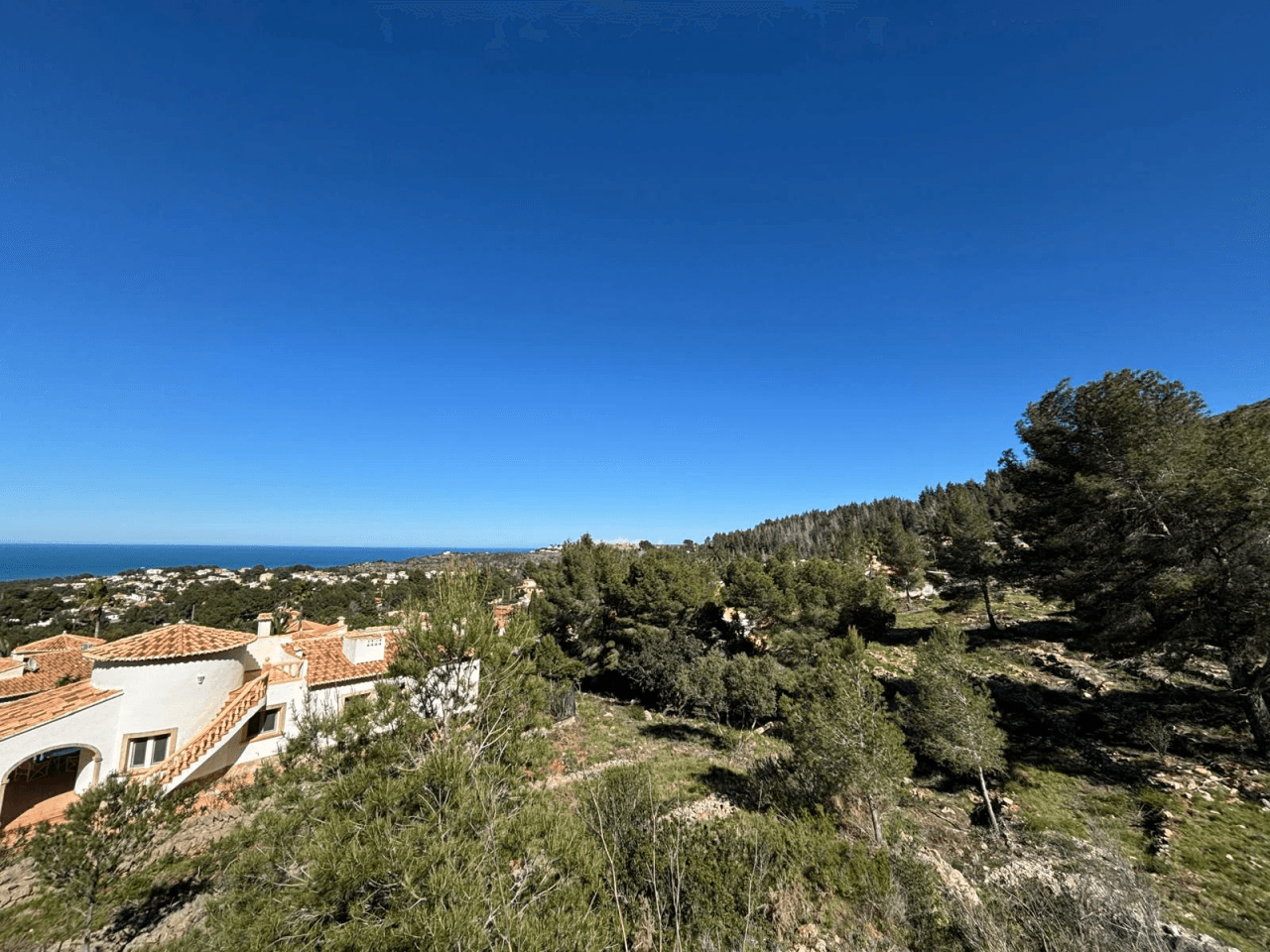 "Montgó House": Author Project with Granted License and Infinite Views in Dénia.