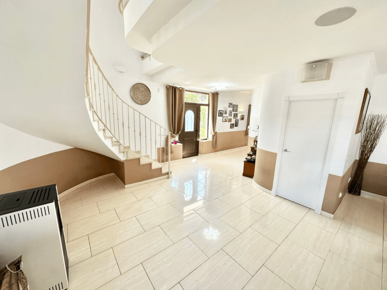 Villa te verkoop in Pego