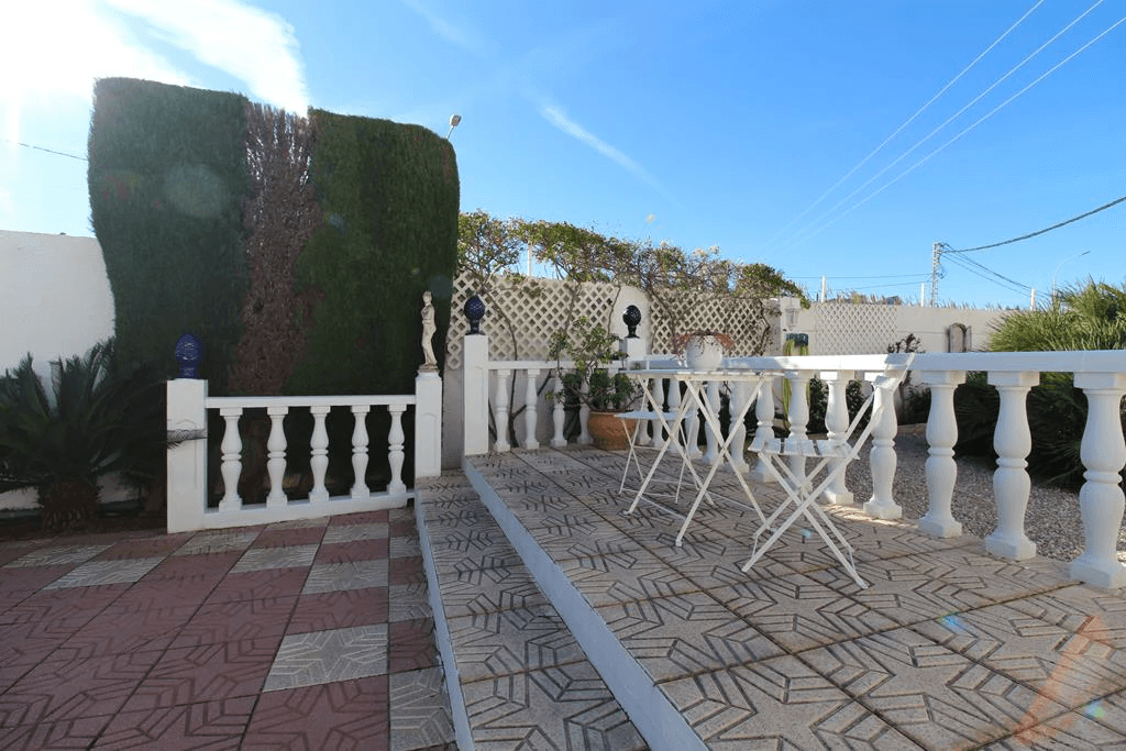 Villa a step away from the beach, Els Poblets