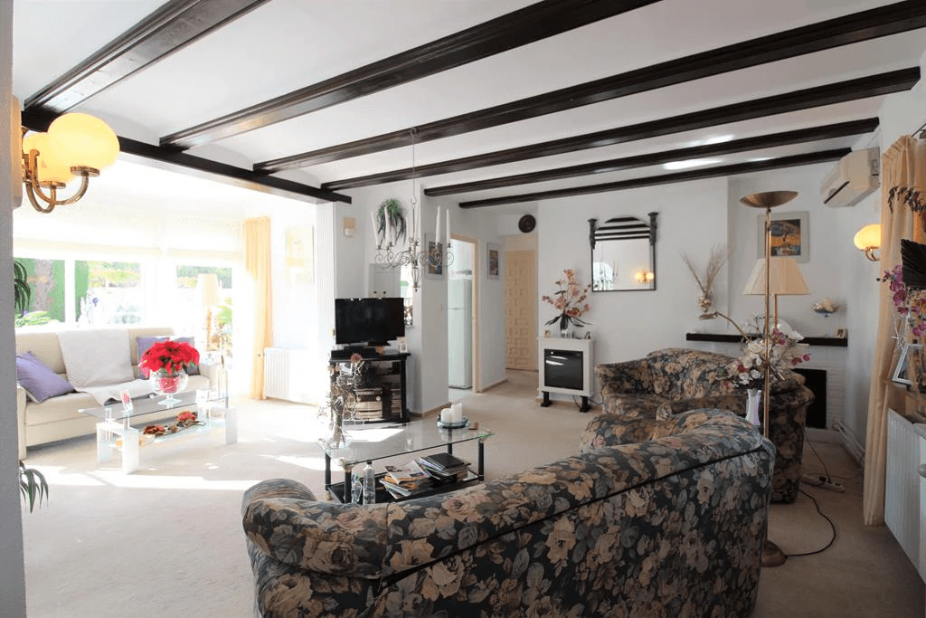 Villa a step away from the beach, Els Poblets