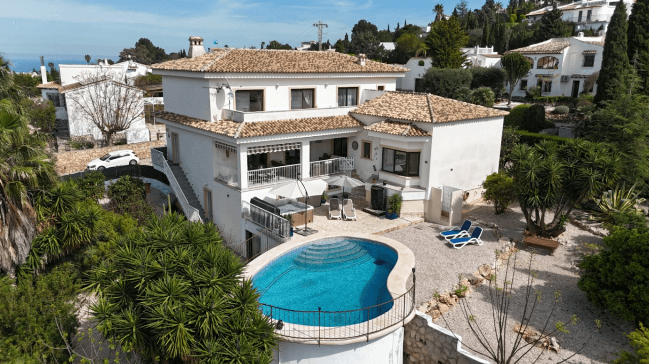 Villa te verkoop in Pego