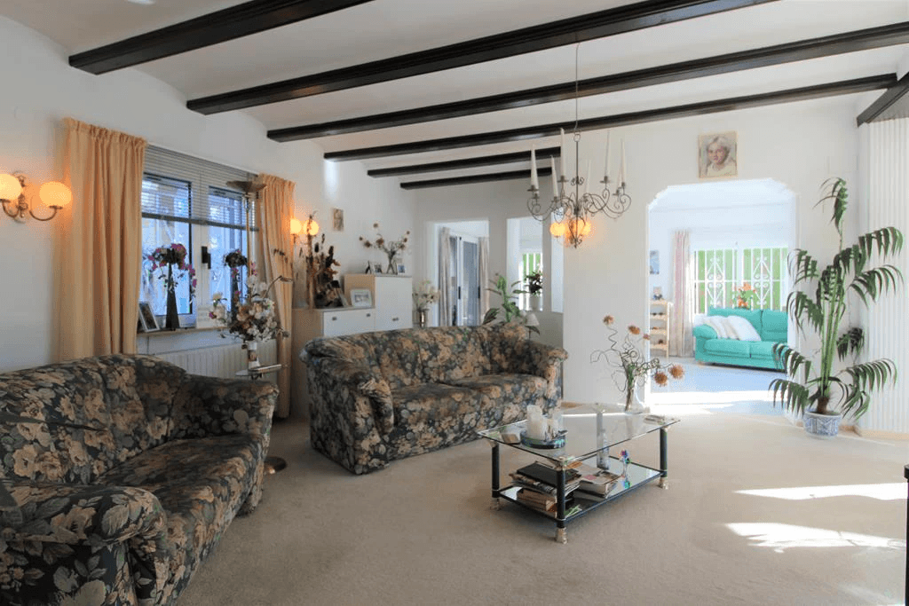 Villa a step away from the beach, Els Poblets