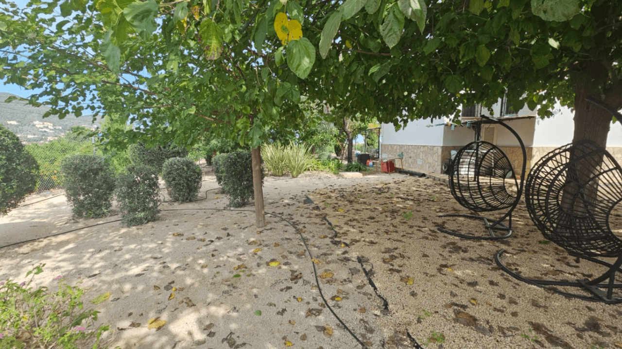 Country house for sale in Pego