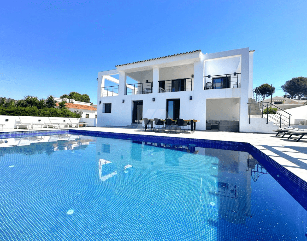 Spacieuse villa de luxe à vendre à San Jaime, côte de Benissa.