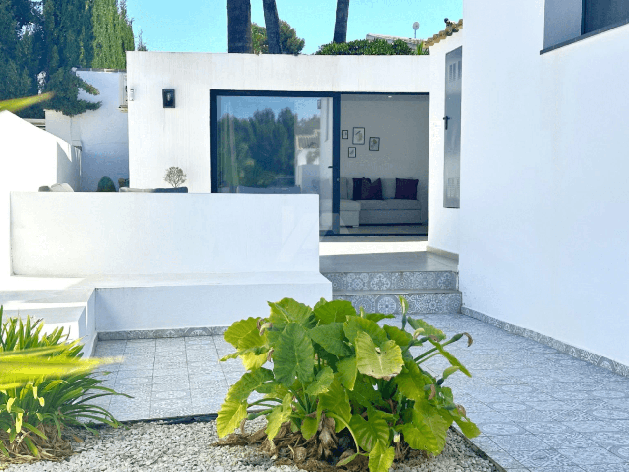 Spacious luxury villa for sale in San Jaime, Benissa coast.