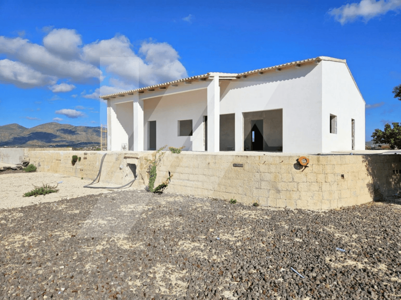 Finca for sale with sea views in Benissa. Costa Blanca.