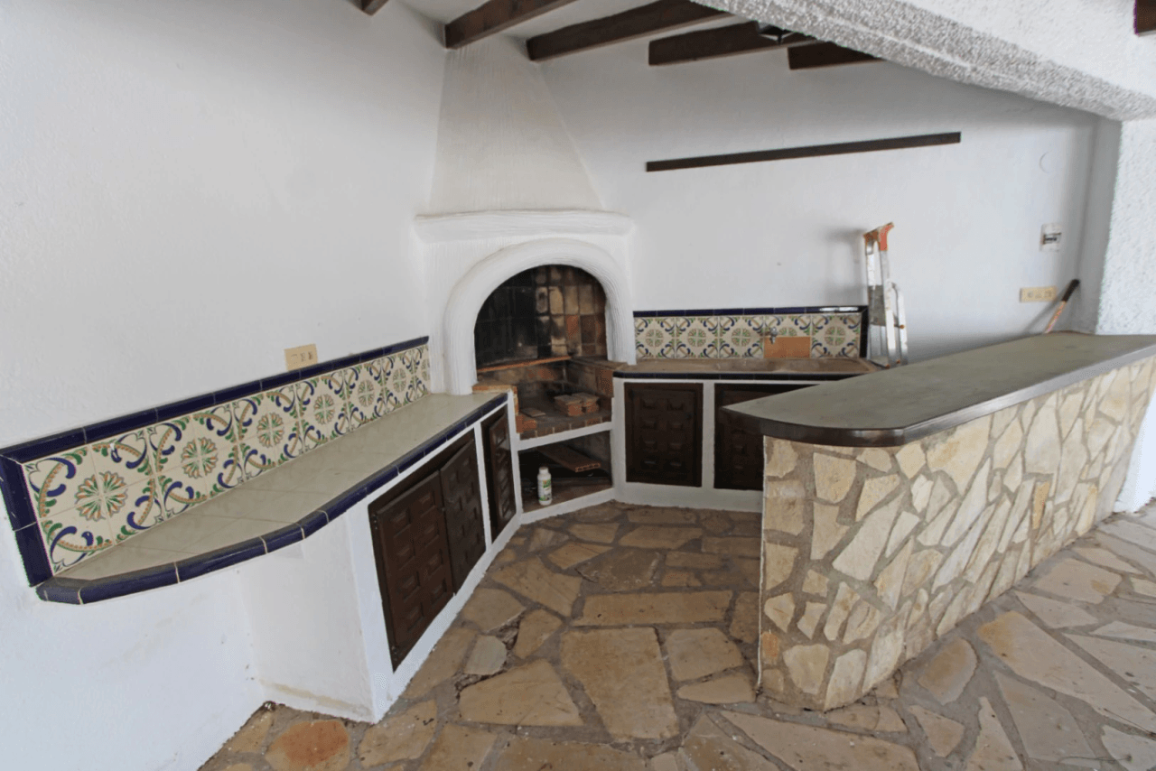 Villa for sale with two independent homes