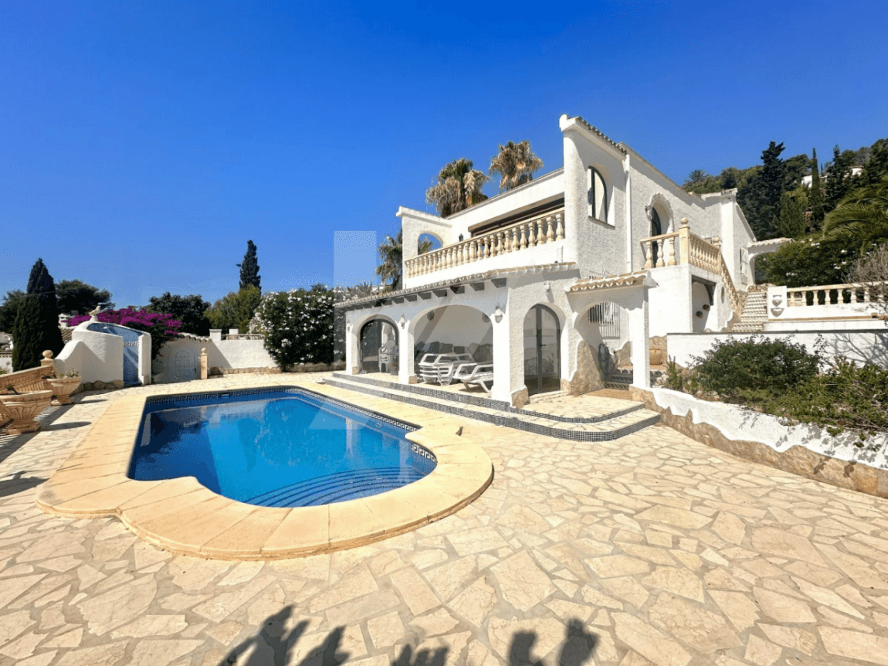 Villa for sale in Moraira with spectacular sea views.