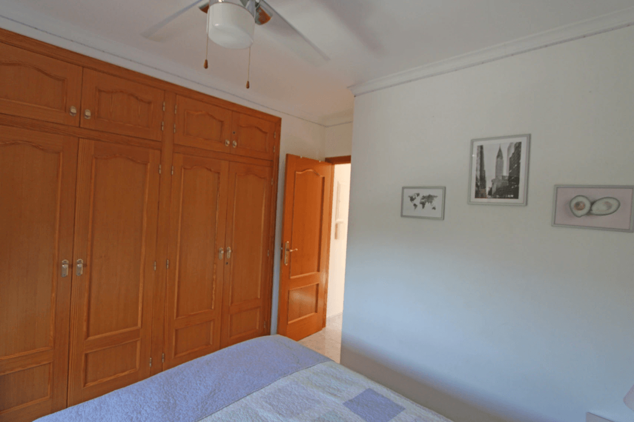 Impressive 3-bedroom villa for sale with valley views and independent guest apartment.