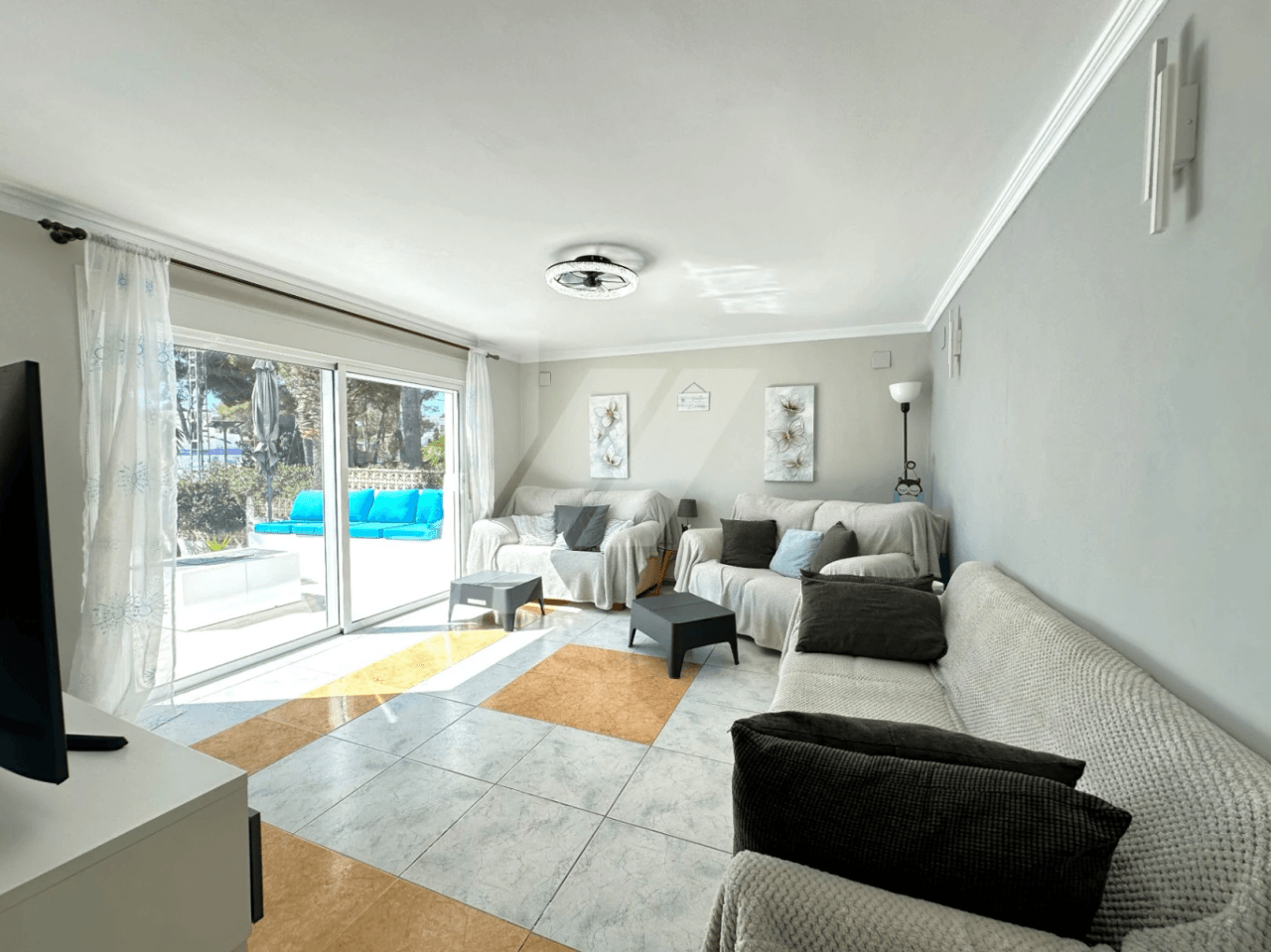 Villa with sea views for sale in Moraira, Costa Blanca.