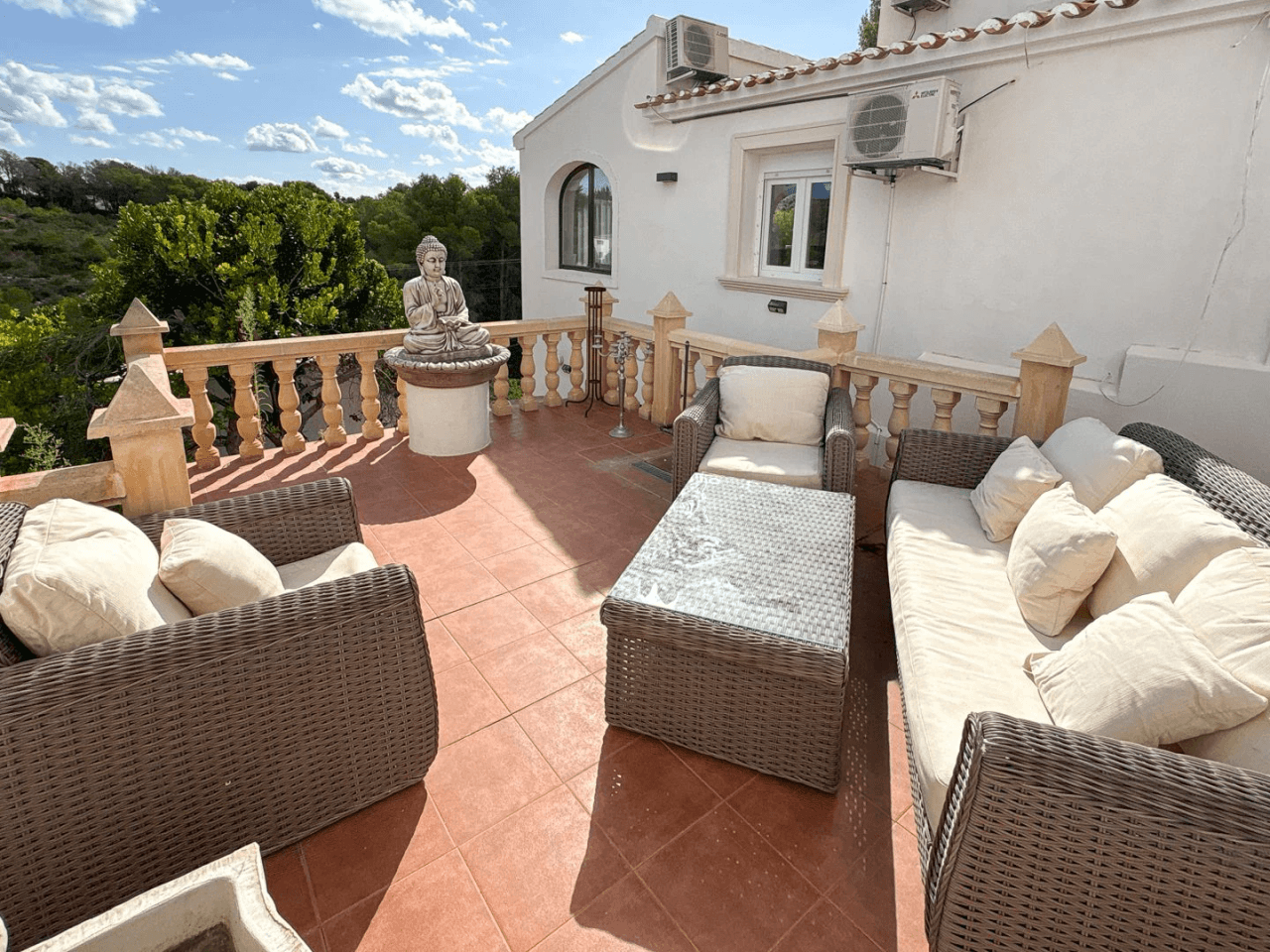 Large villa for sale in the Pinosol area, Jávea.