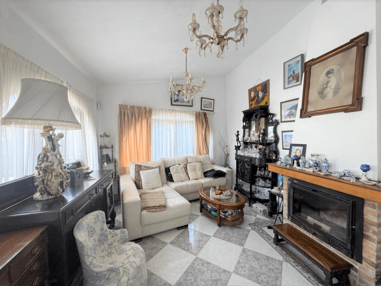 Vrijstaande woning in de Troya zone, Dénia