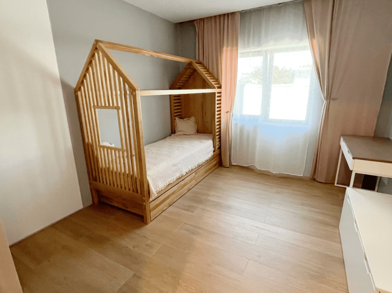 Elegant ultra-modern high-quality chalet in Els Poblets