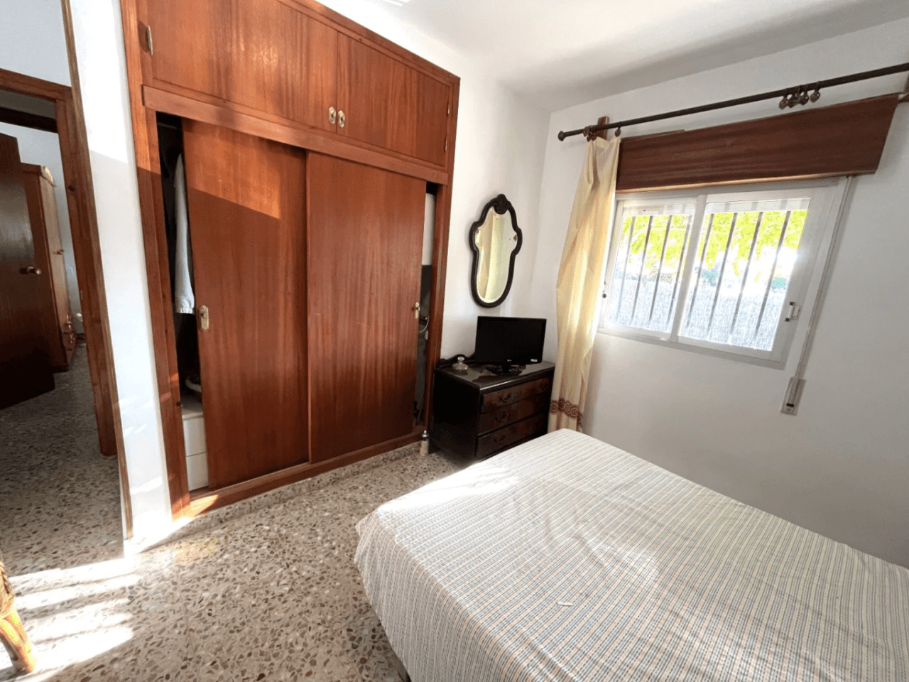 Villa te verkoop in Oliva, Valencia