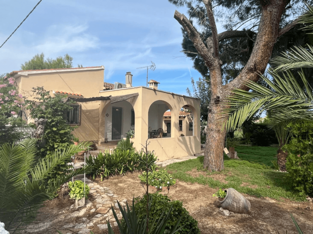 Villa te verkoop in Oliva, Valencia