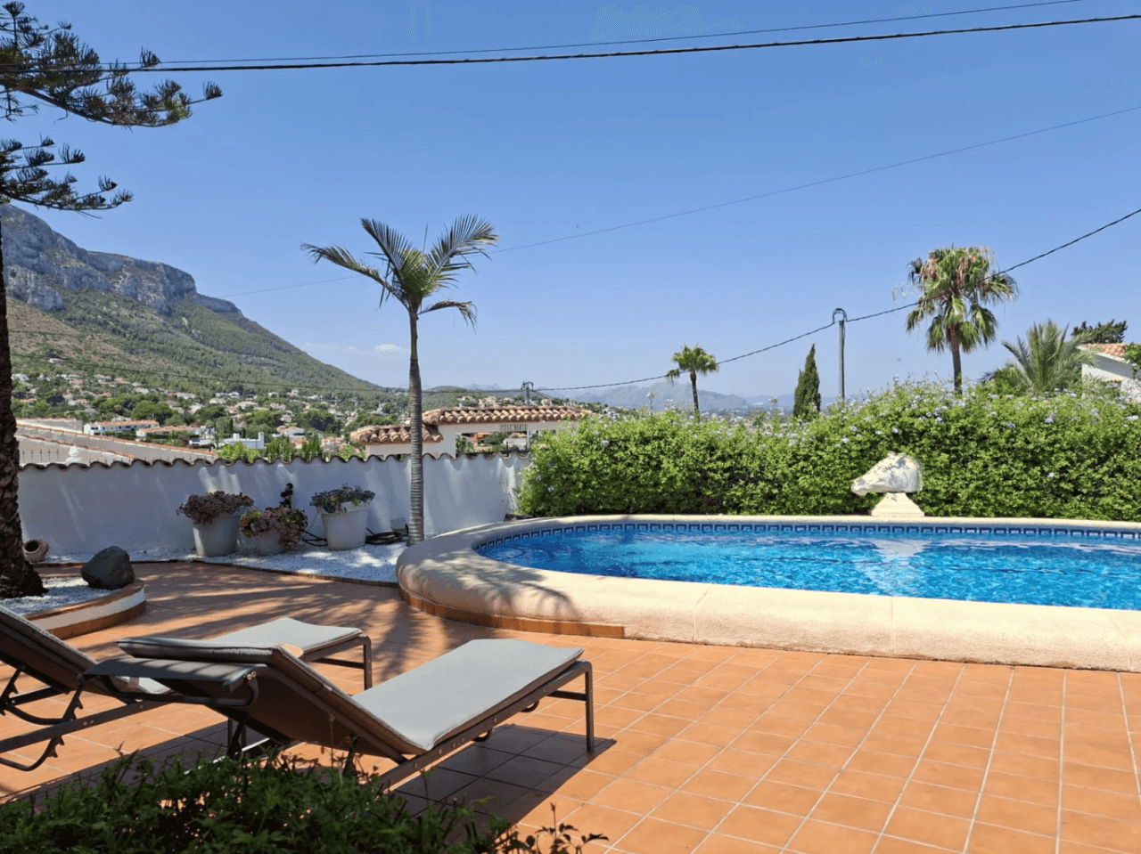 Villa met uitzicht op mar, in El Montgo in Denia