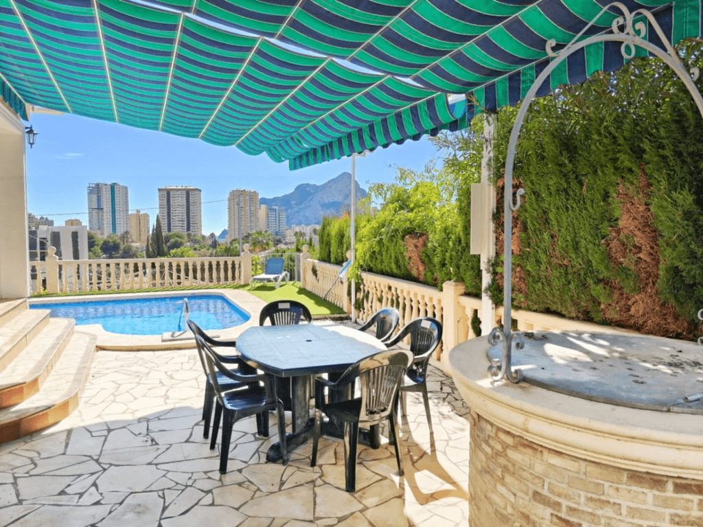 Detached house for sale in Calpe
