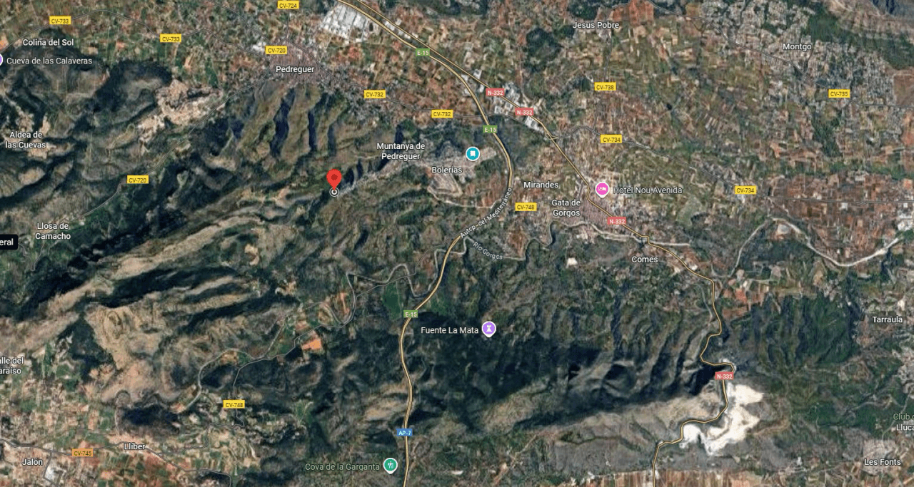 Rustic plot for sale in Gata de Gorgos - Pedreguer