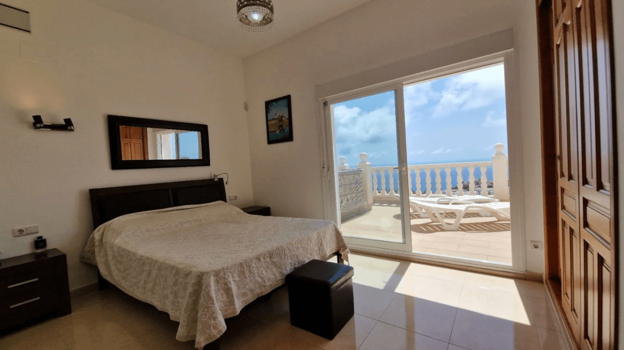 Detached house for sale in Benitachell