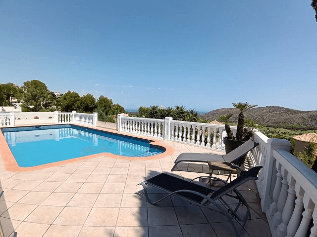 Extraordinary 5-Bedroom Villa in La Sella Golf, Denia
